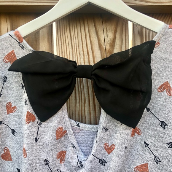 Tempted Top Shirt Hearts Arrows Black Bow Ruching Sz 2x - Picture 2 of 10
